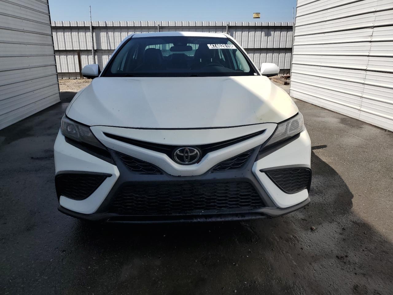 2021 TOYOTA CAMRY SE - Image 5