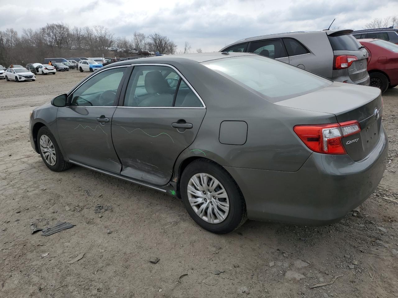 2014 TOYOTA CAMRY L - Image 2