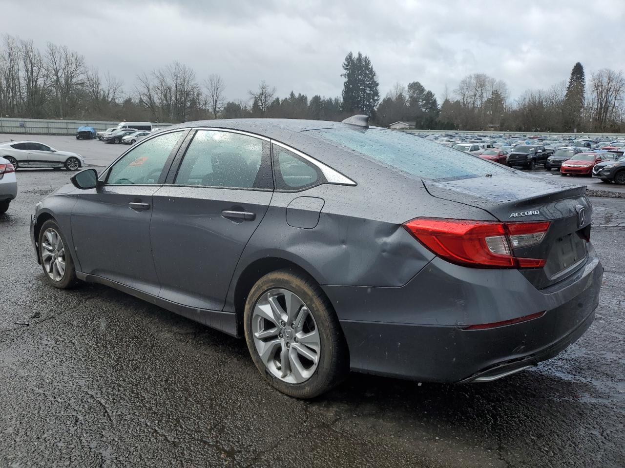2018 HONDA ACCORD LX - Image 2