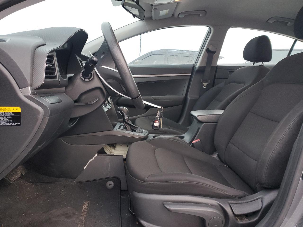 2019 HYUNDAI ELANTRA SE - Фото 7