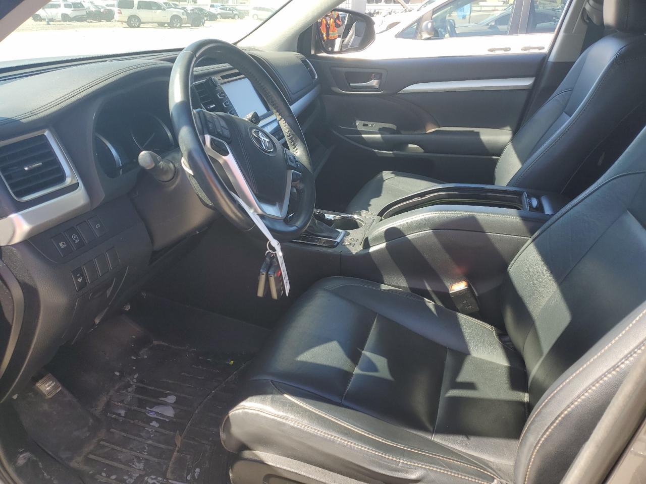 2018 TOYOTA HIGHLANDER - Image 7