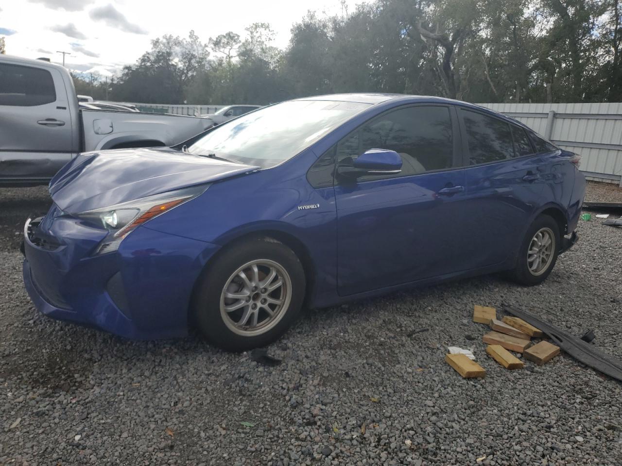 2018 TOYOTA PRIUS
