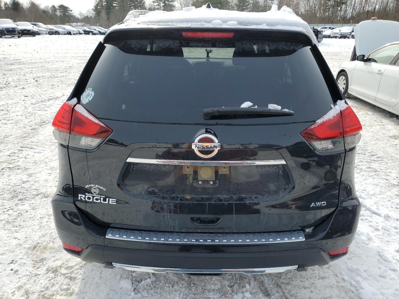 2017 NISSAN ROGUE S - Фото 6