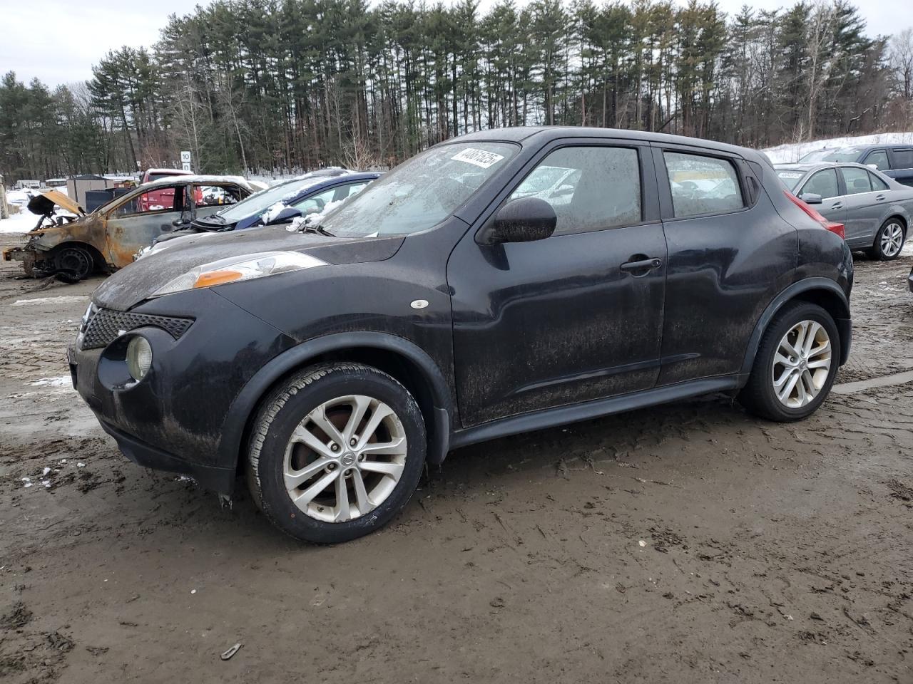 2011 NISSAN JUKE S