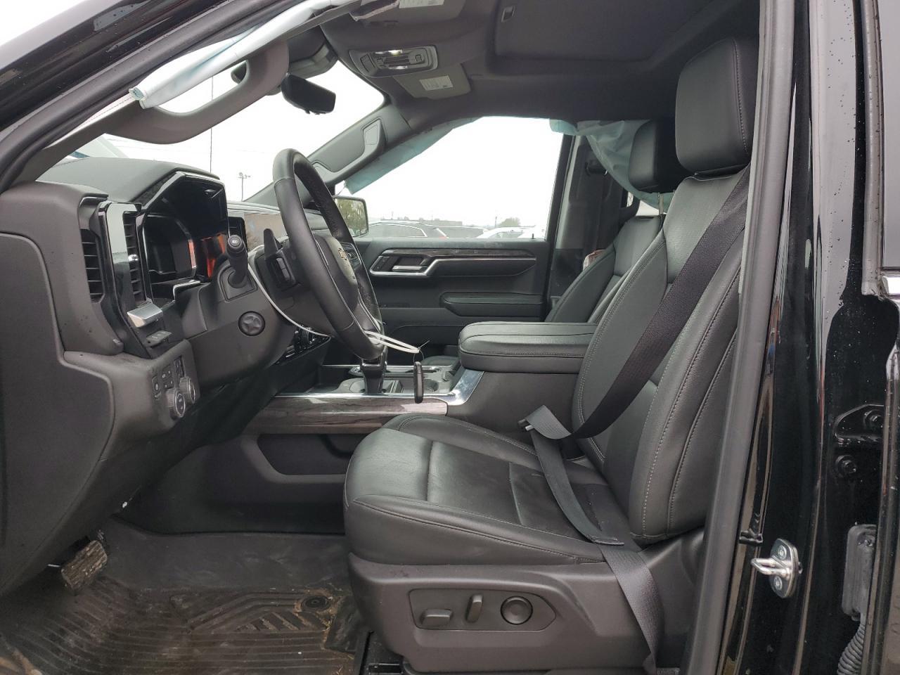 2024 CHEVROLET SILVERADO - Image 7