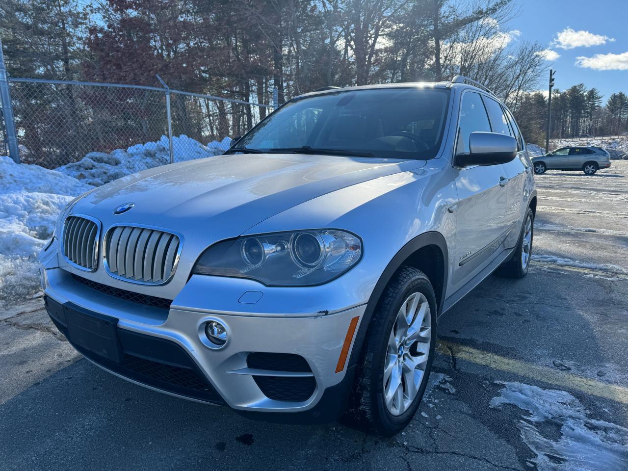 2013 BMW X5 XDRIVE3 - Image 2