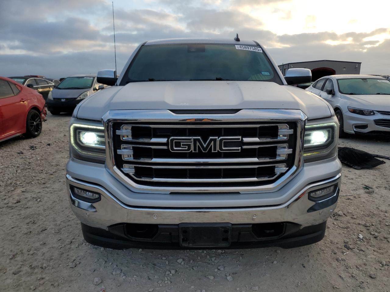 2018 GMC SIERRA K15 - Фото 5