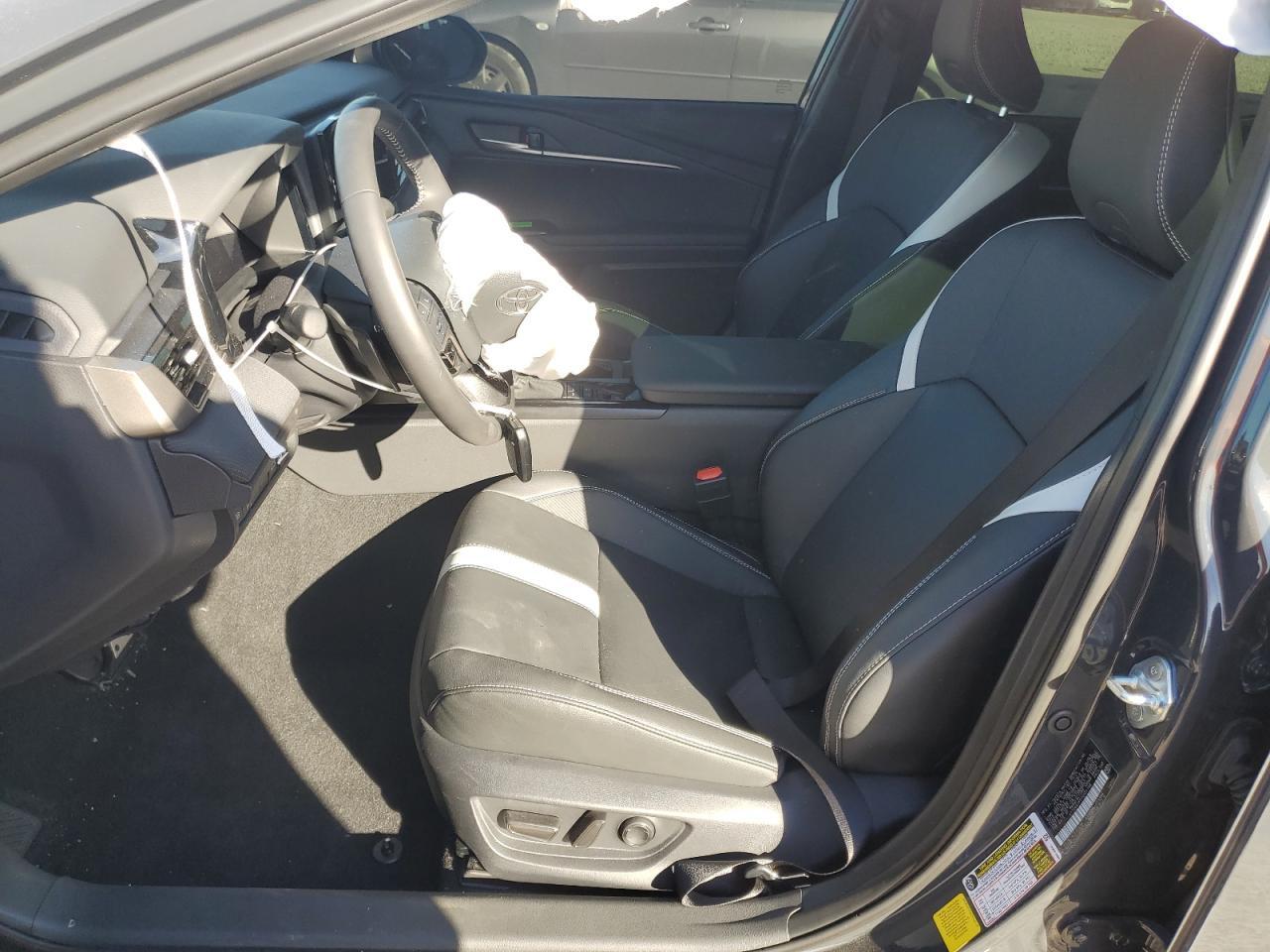 2025 TOYOTA CAMRY XSE - Image 7
