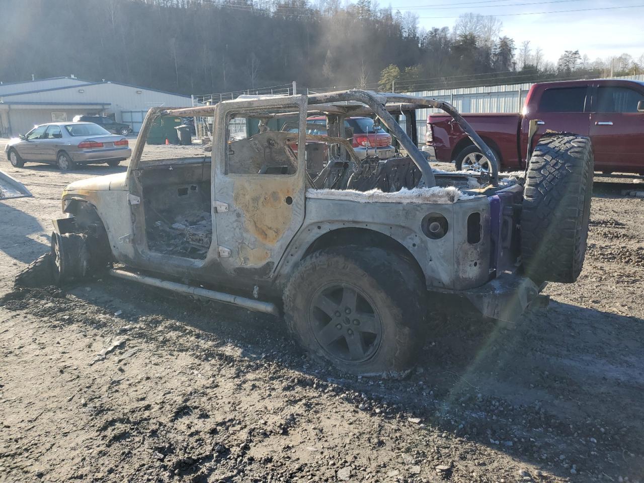 2017 JEEP WRANGLER U - Фото 2