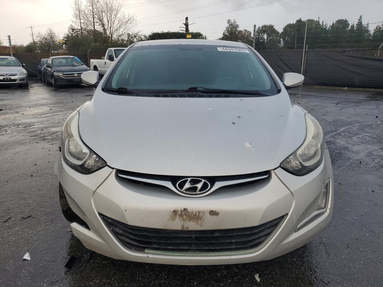 2015 HYUNDAI ELANTRA SE - Фото 5