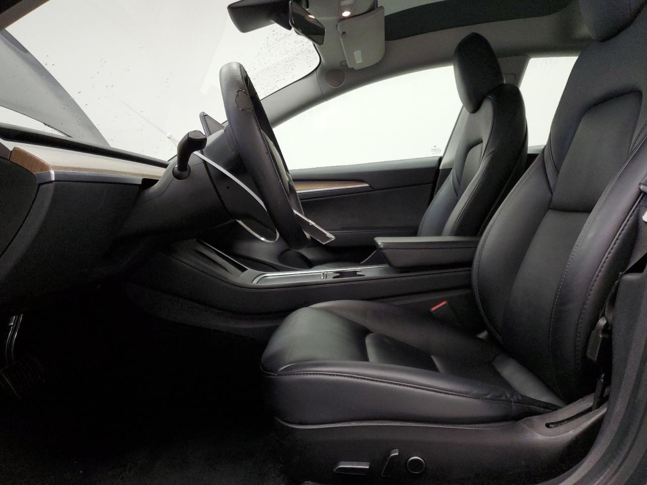 2022 TESLA MODEL 3 - Image 7