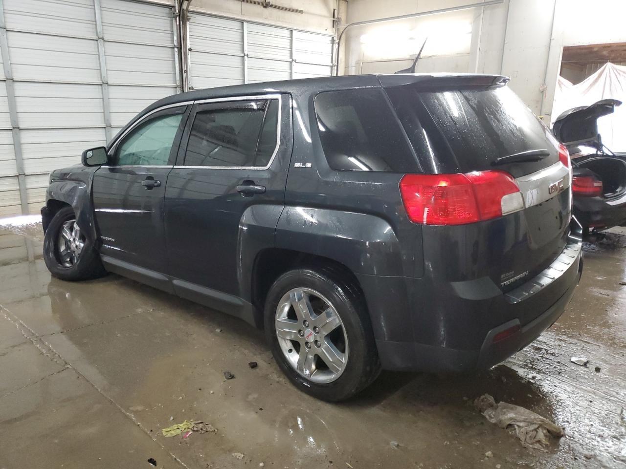 2013 GMC TERRAIN SL - Фото 2