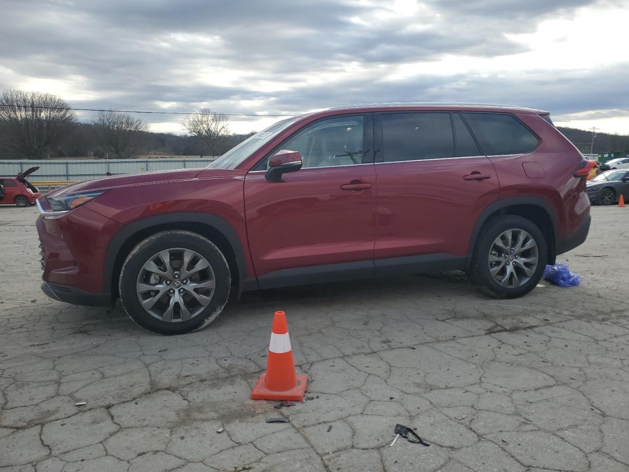 2024 TOYOTA GRAND HIGH