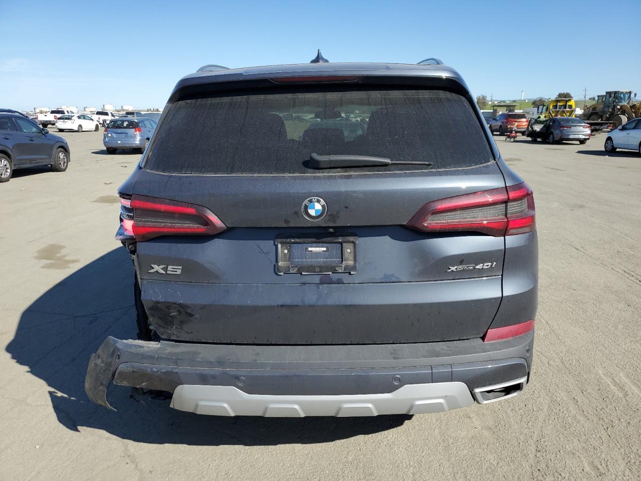 2022 BMW X5 XDRIVE4 - Фото 6
