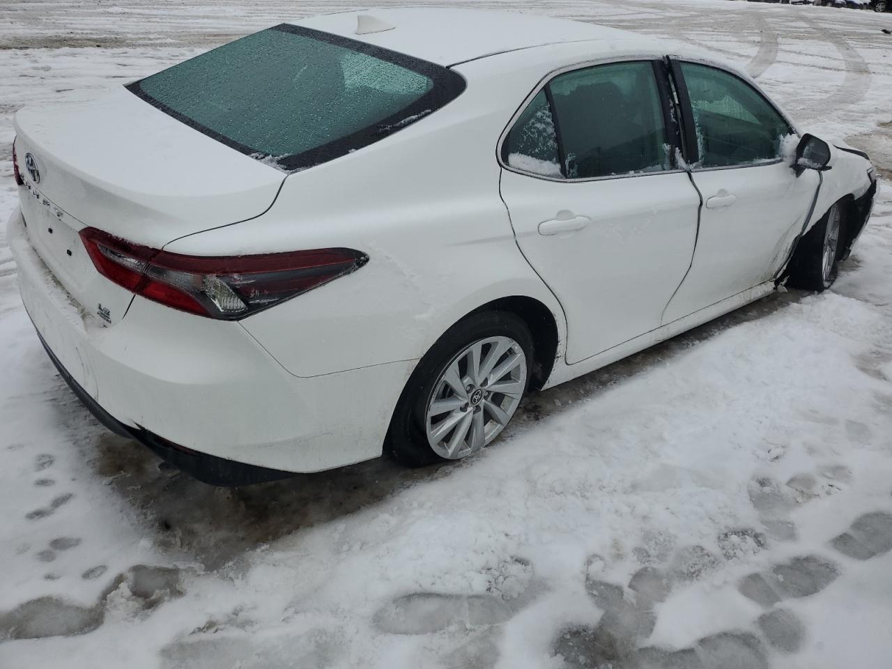 2024 TOYOTA CAMRY LE - Фото 3