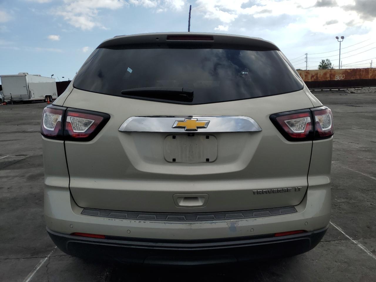 2014 CHEVROLET TRAVERSE L - Image 6