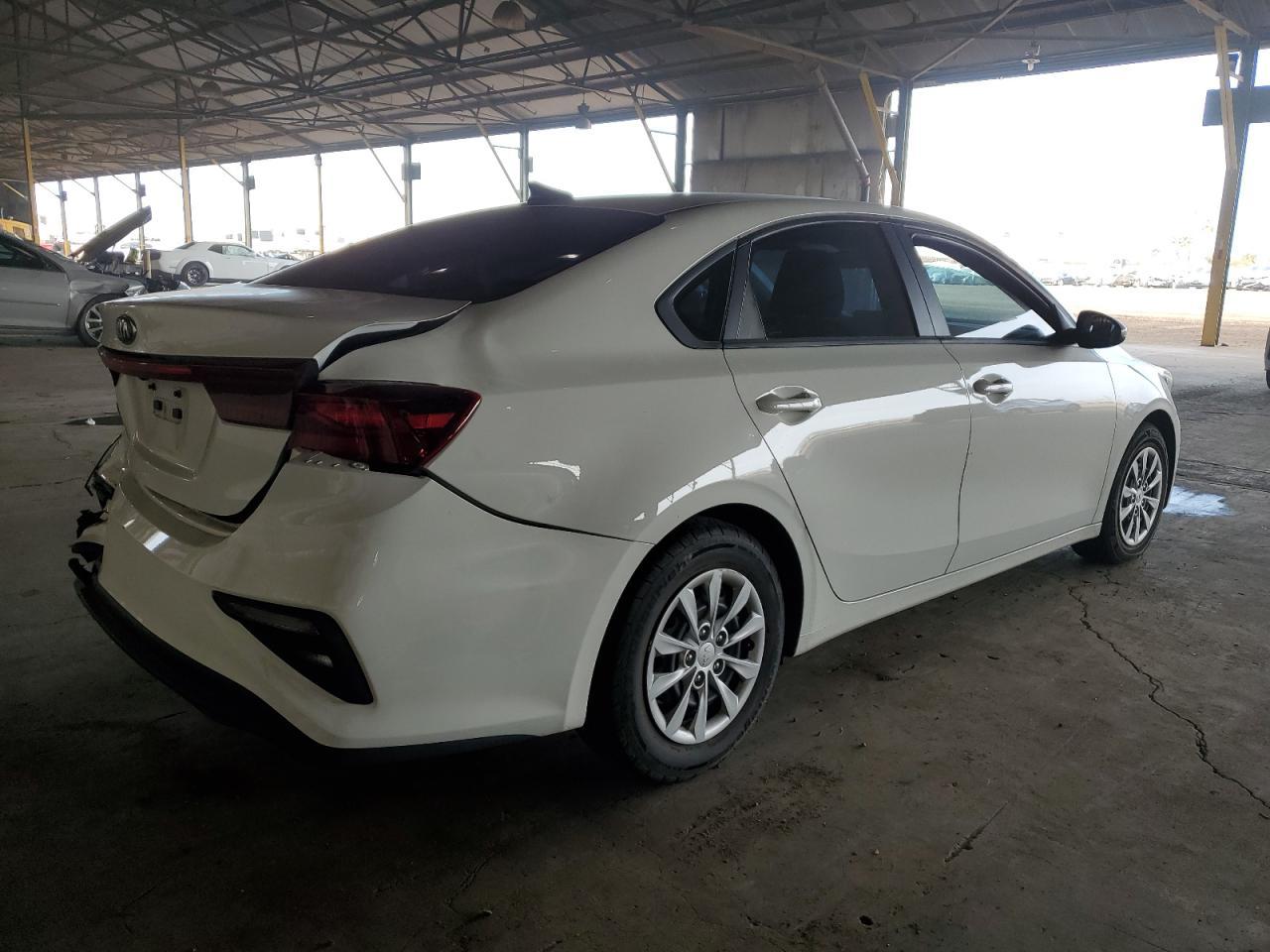 2021 KIA FORTE FE - Фото 3