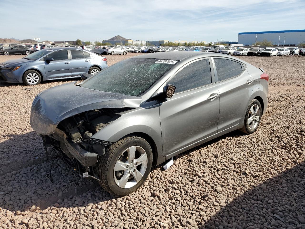 2013 HYUNDAI ELANTRA GL