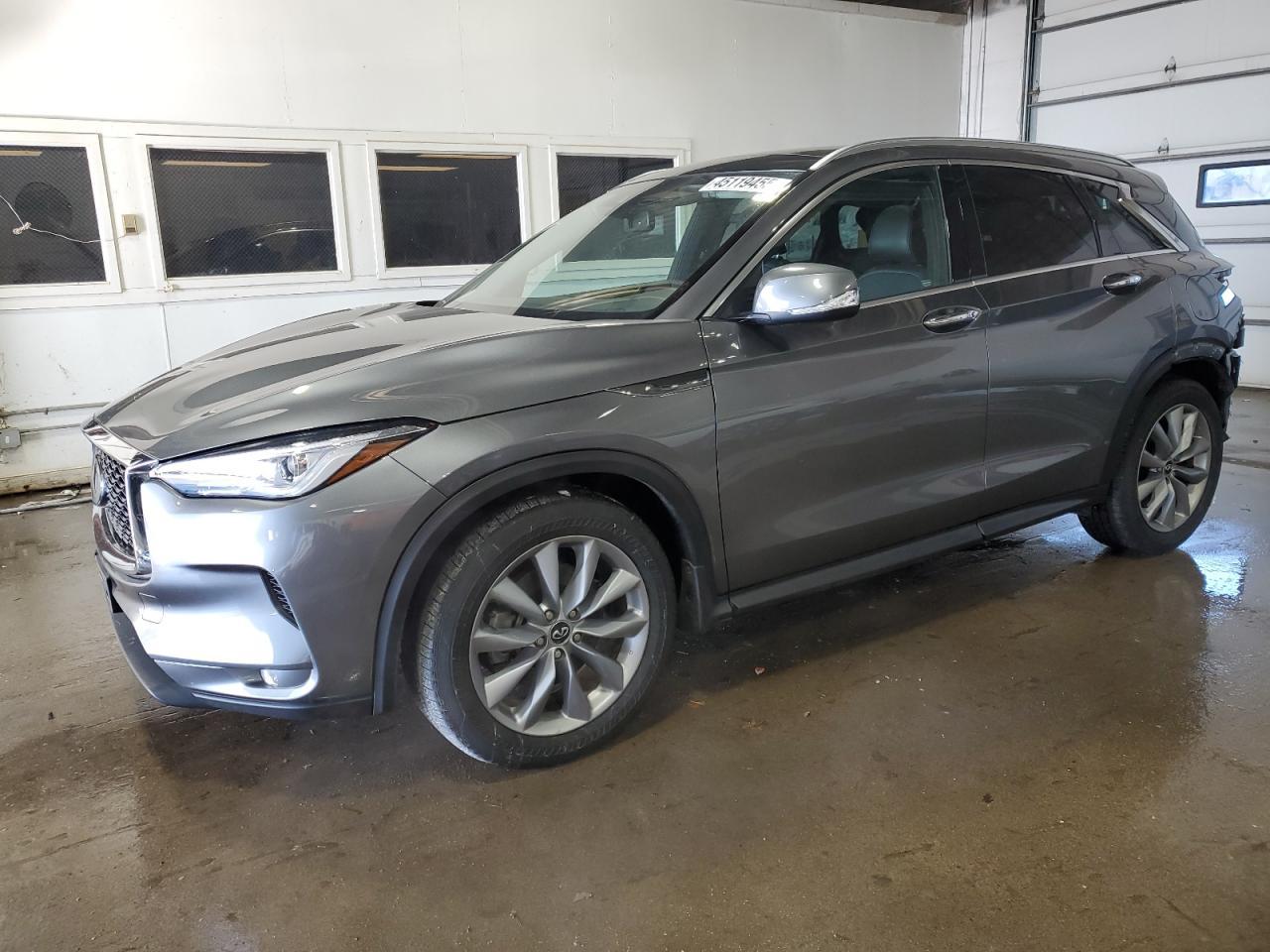 2019 INFINITI QX50 ESSEN