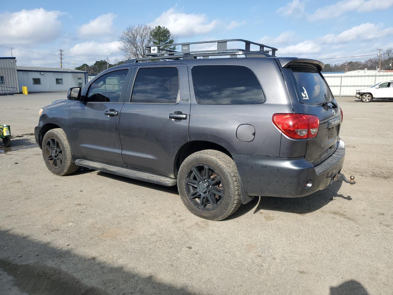 2013 TOYOTA SEQUOIA SR - Image 2