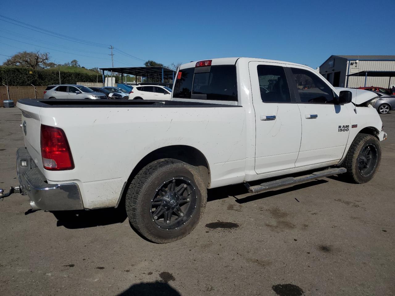 2014 RAM 1500 SLT - Фото 3