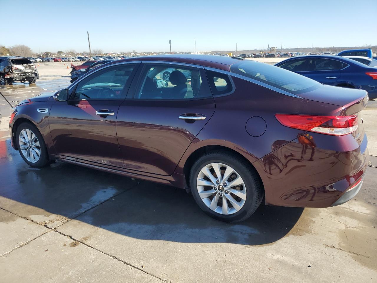2016 KIA OPTIMA LX - Фото 2