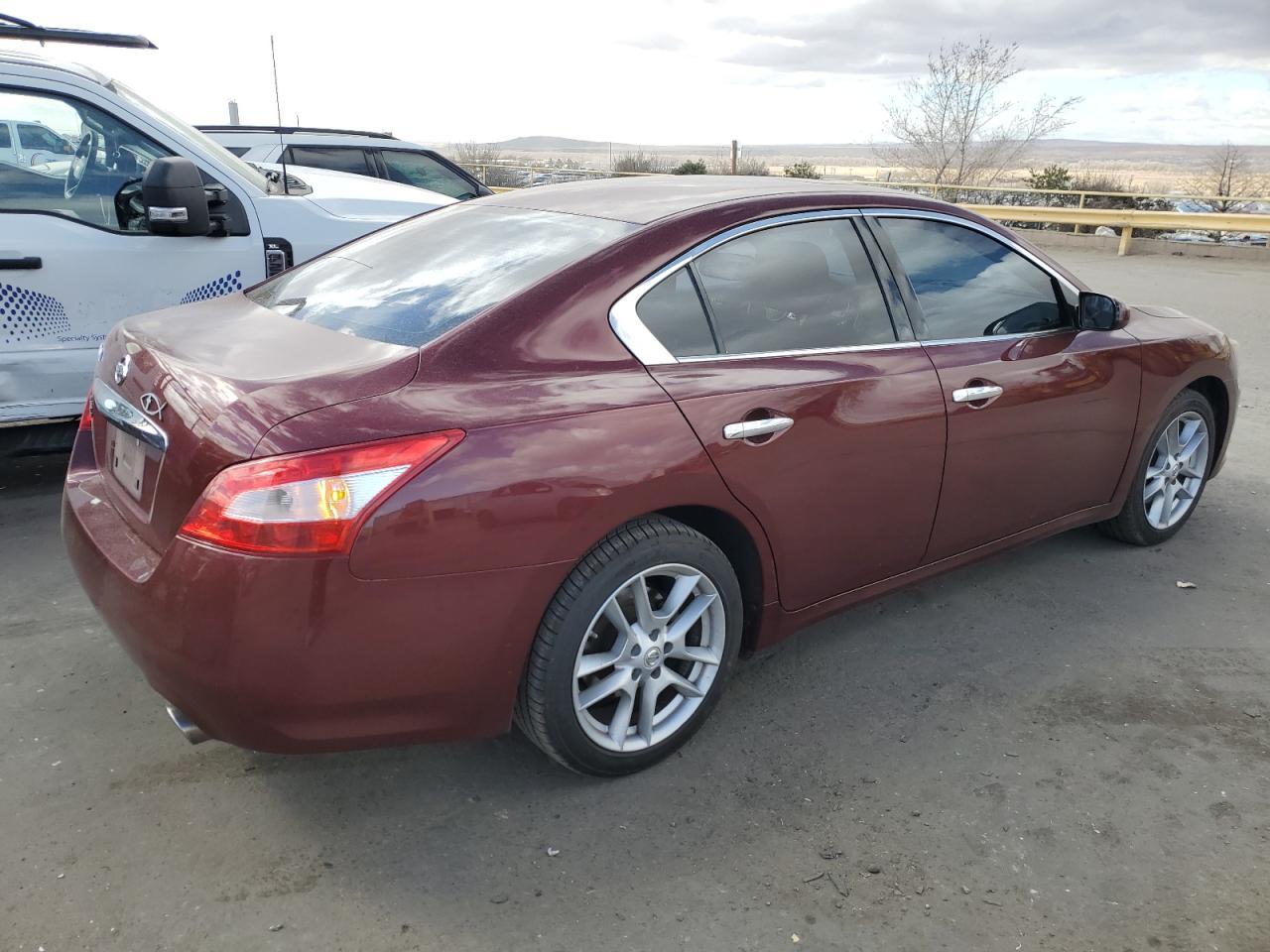 2011 NISSAN MAXIMA S - Image 3