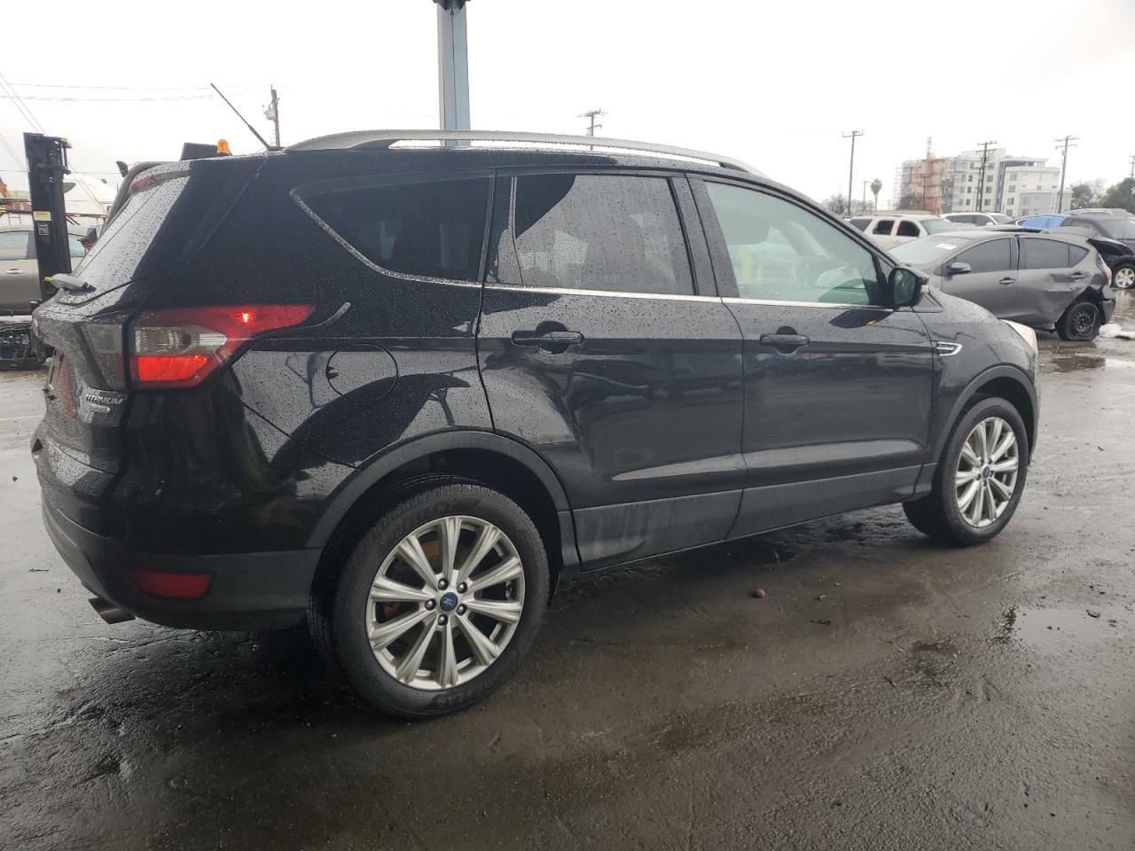 2017 FORD ESCAPE TIT - Image 3