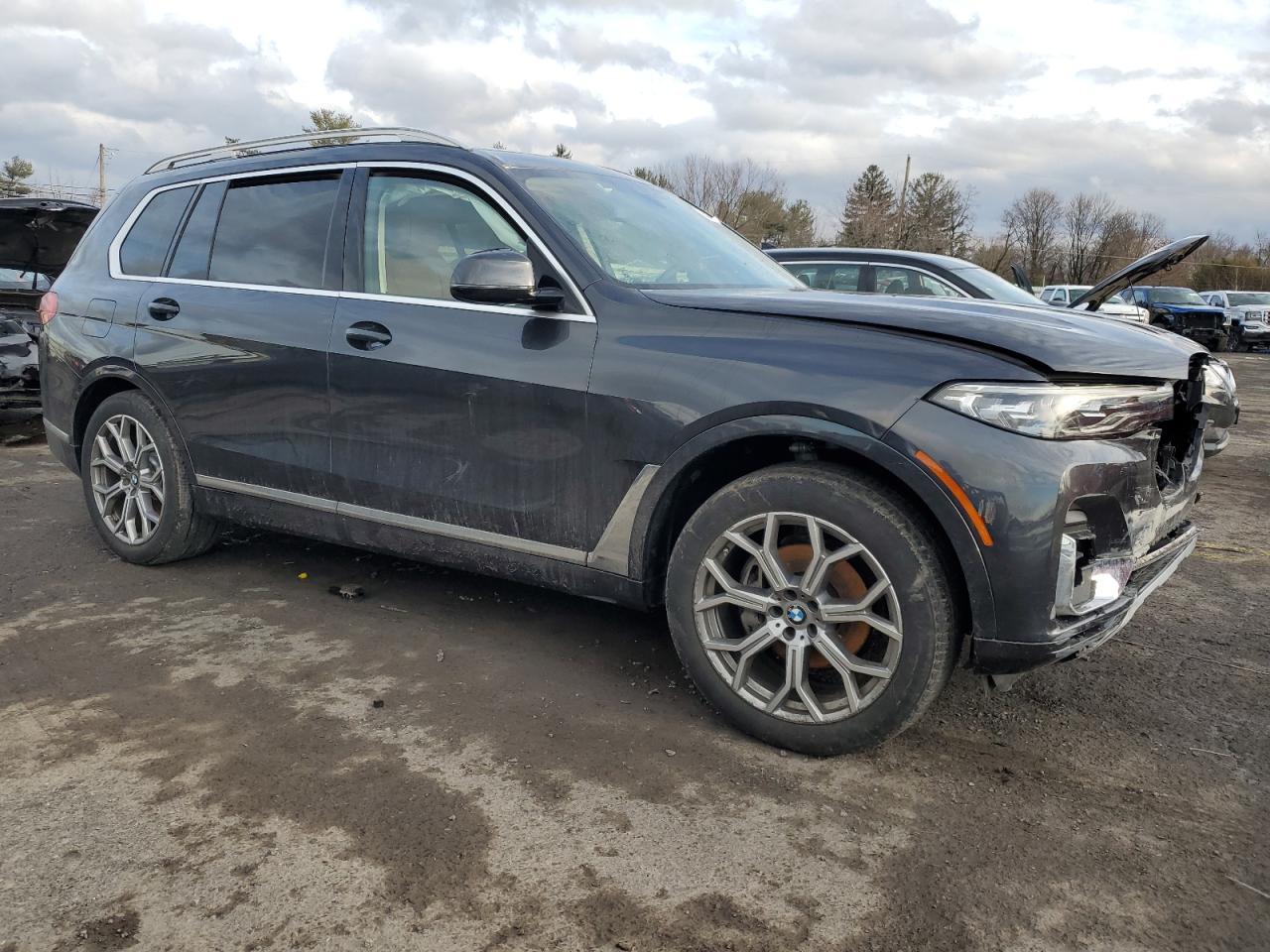 2021 BMW X7 XDRIVE4 - Image 4