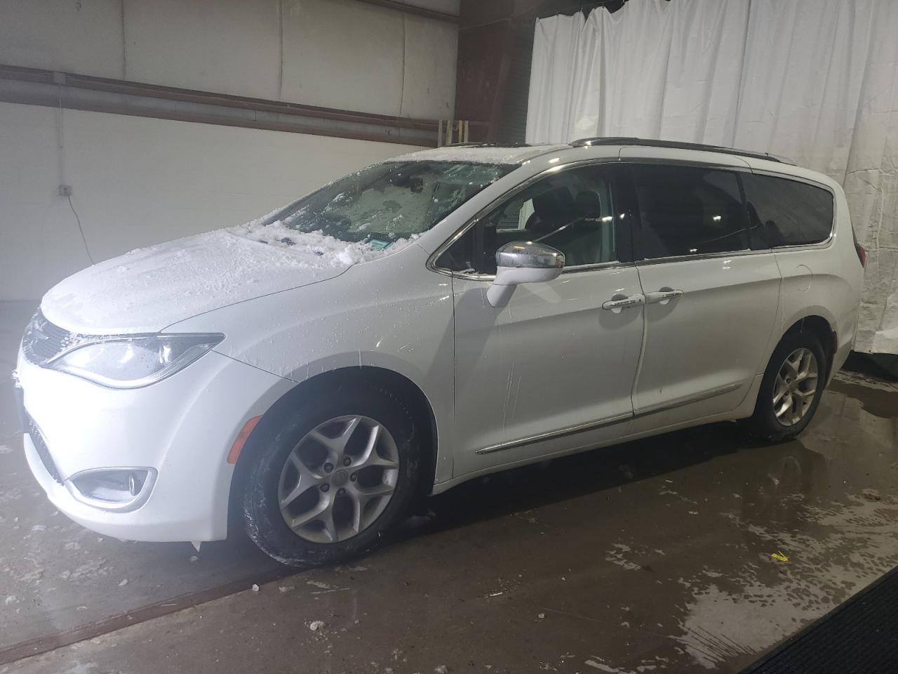 2020 CHRYSLER PACIFICA L