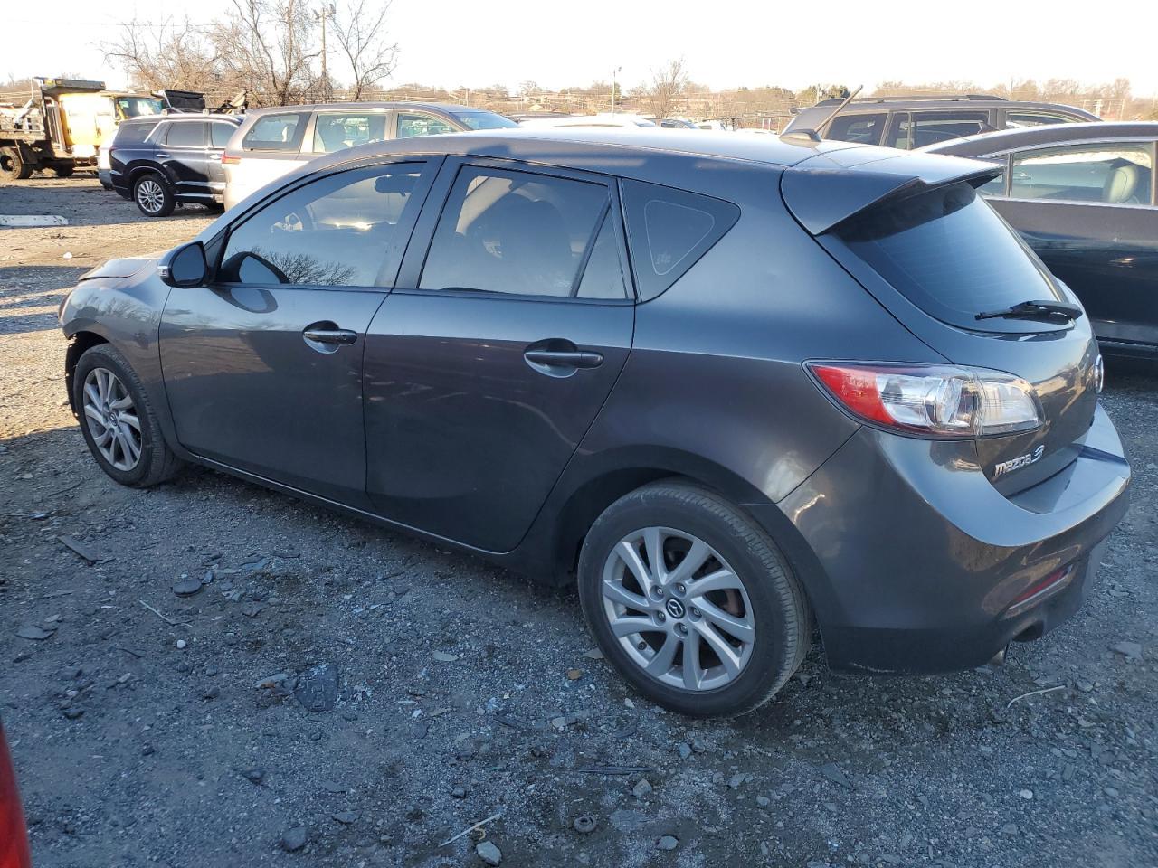 2013 MAZDA 3 I - Фото 2
