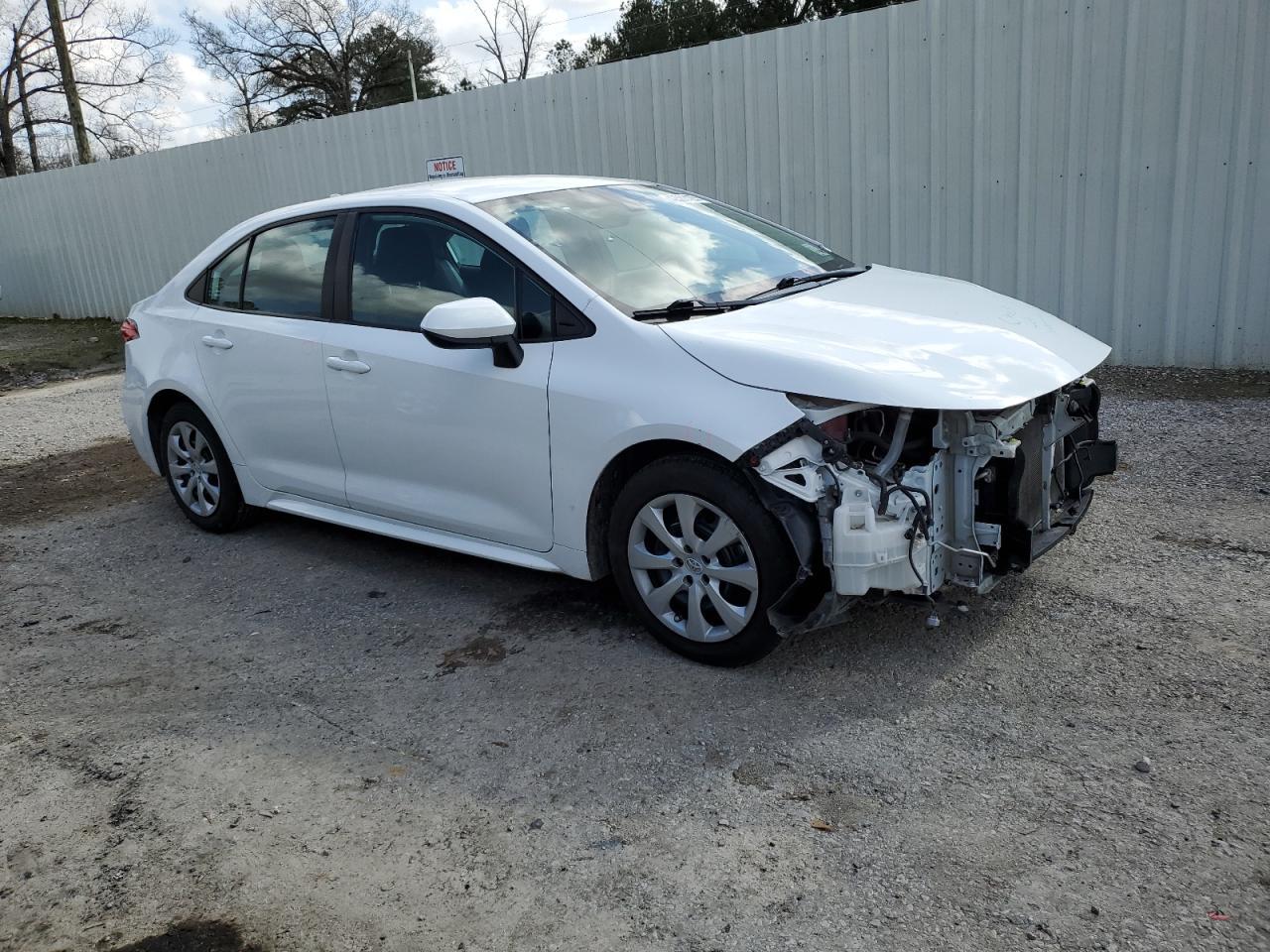 2021 TOYOTA COROLLA LE - Image 4