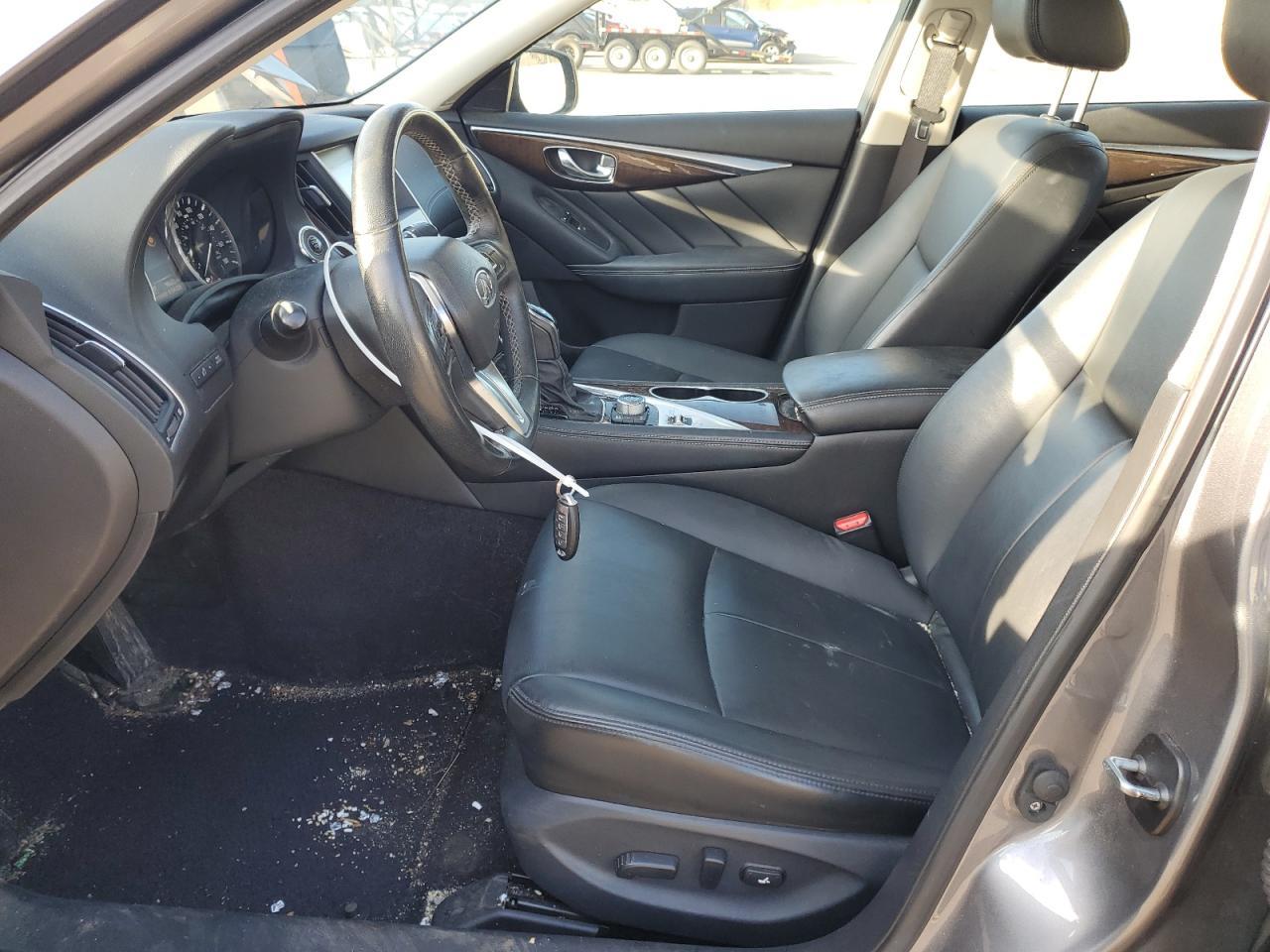 2018 INFINITI Q50 LUXE - Image 7