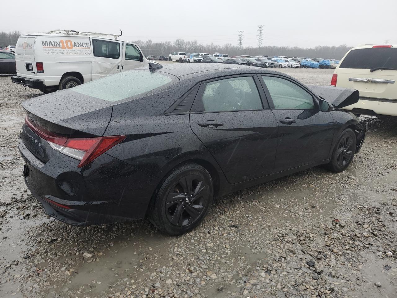 2022 HYUNDAI ELANTRA SE - Фото 3