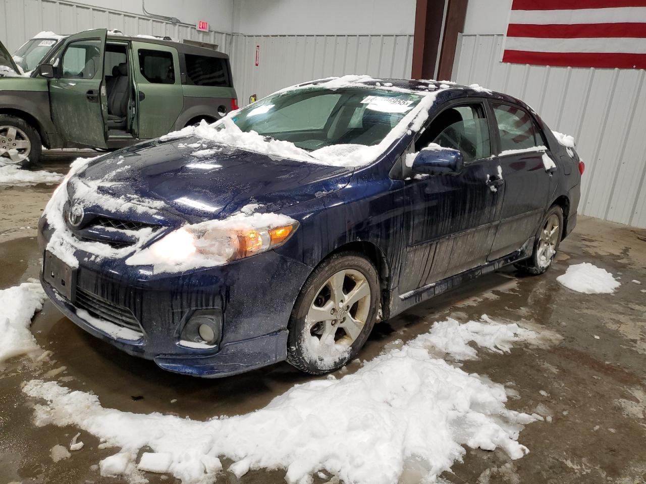 2013 TOYOTA COROLLA BA
