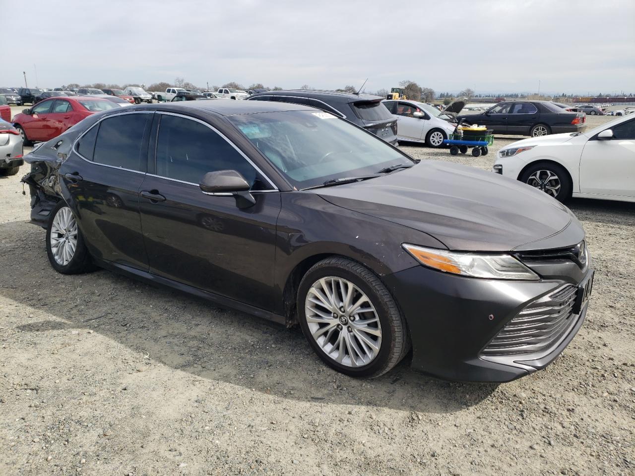 2018 TOYOTA CAMRY L - Image 4