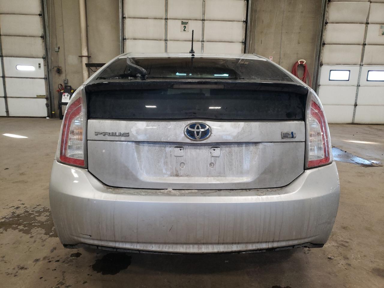 2013 TOYOTA PRIUS - Image 6