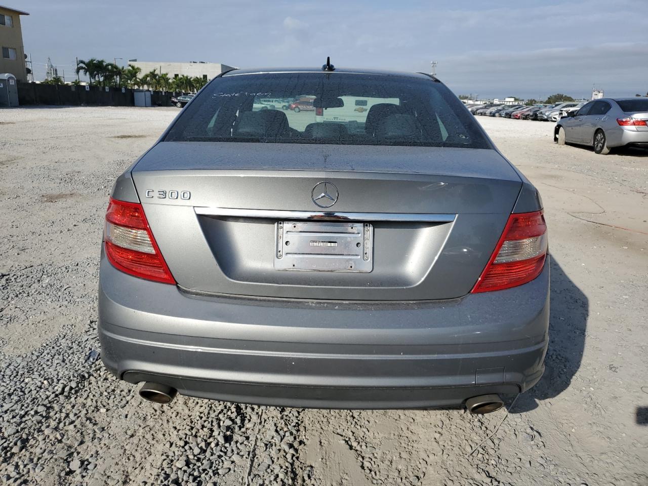 2011 MERCEDES-BENZ C-CLASS C3 - Image 6