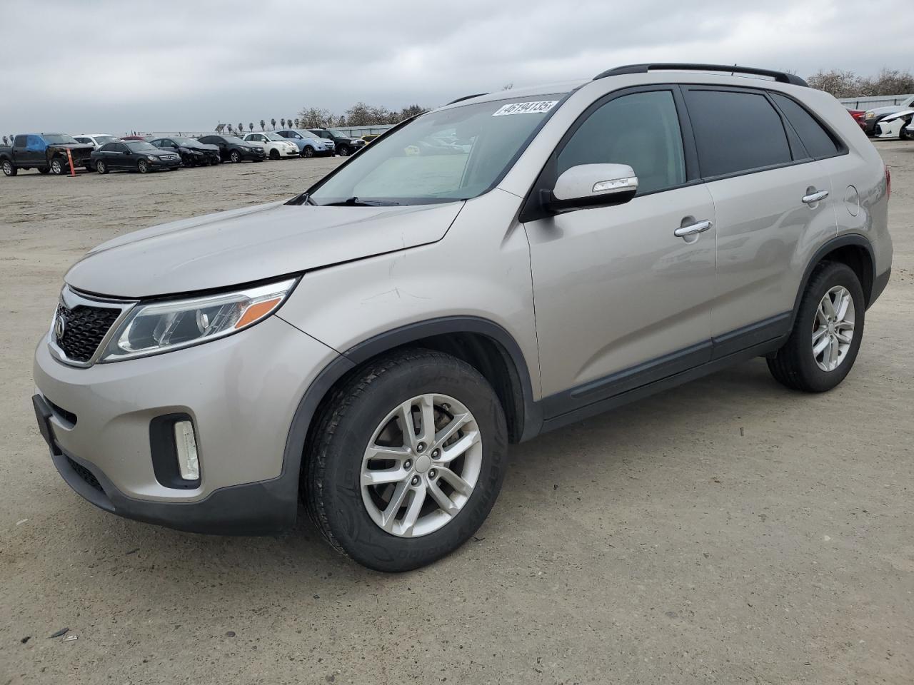 2015 KIA SORENTO LX