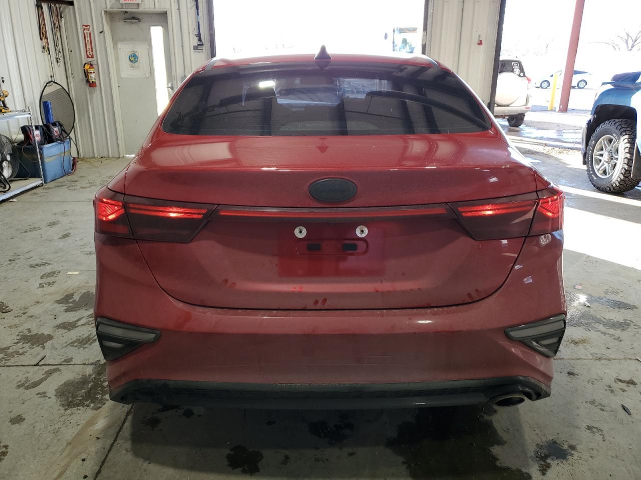 2021 KIA FORTE FE - Фото 6