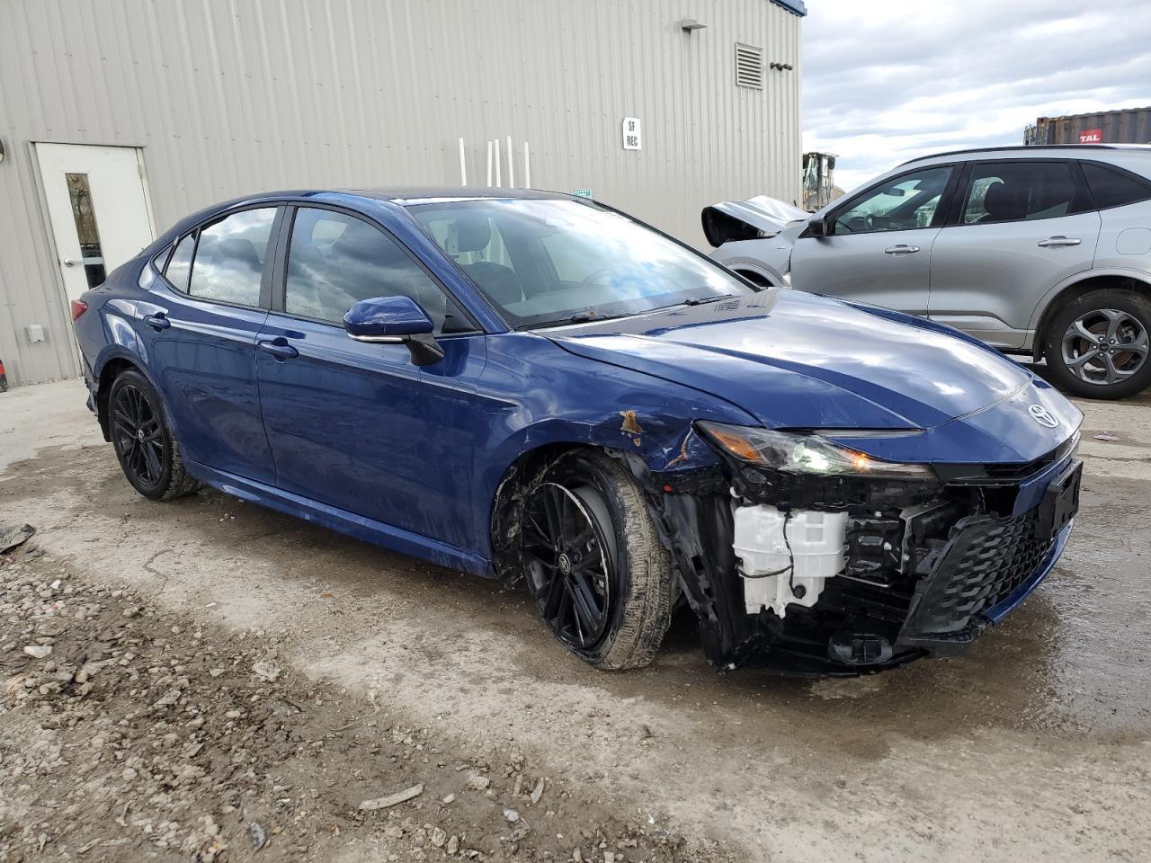 2025 TOYOTA CAMRY XSE - Фото 4