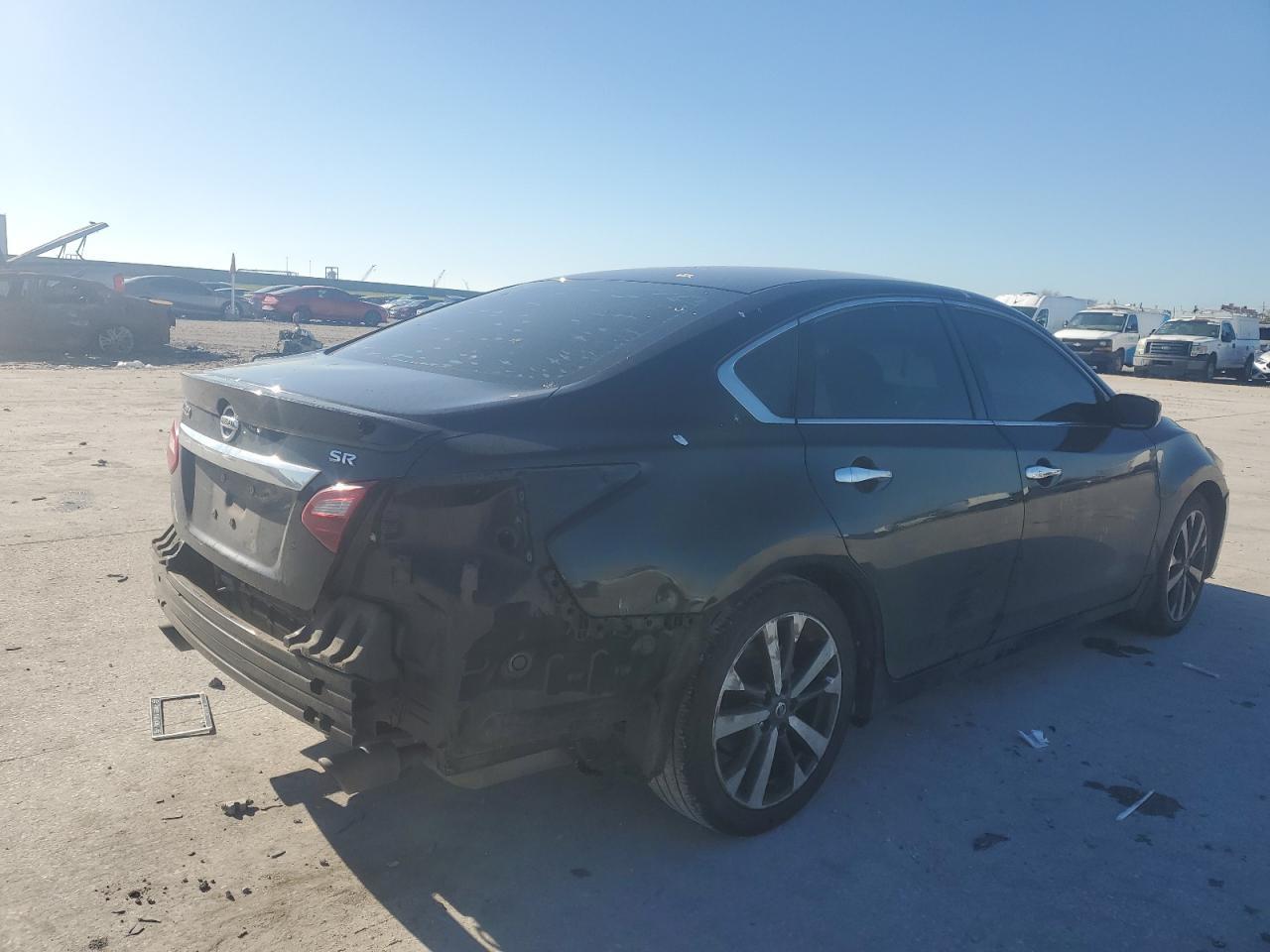 2017 NISSAN ALTIMA 2.5 - Фото 3