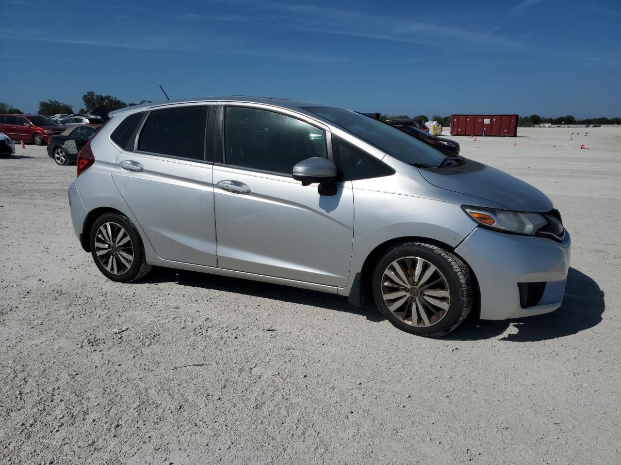 2015 HONDA FIT EX - Image 4