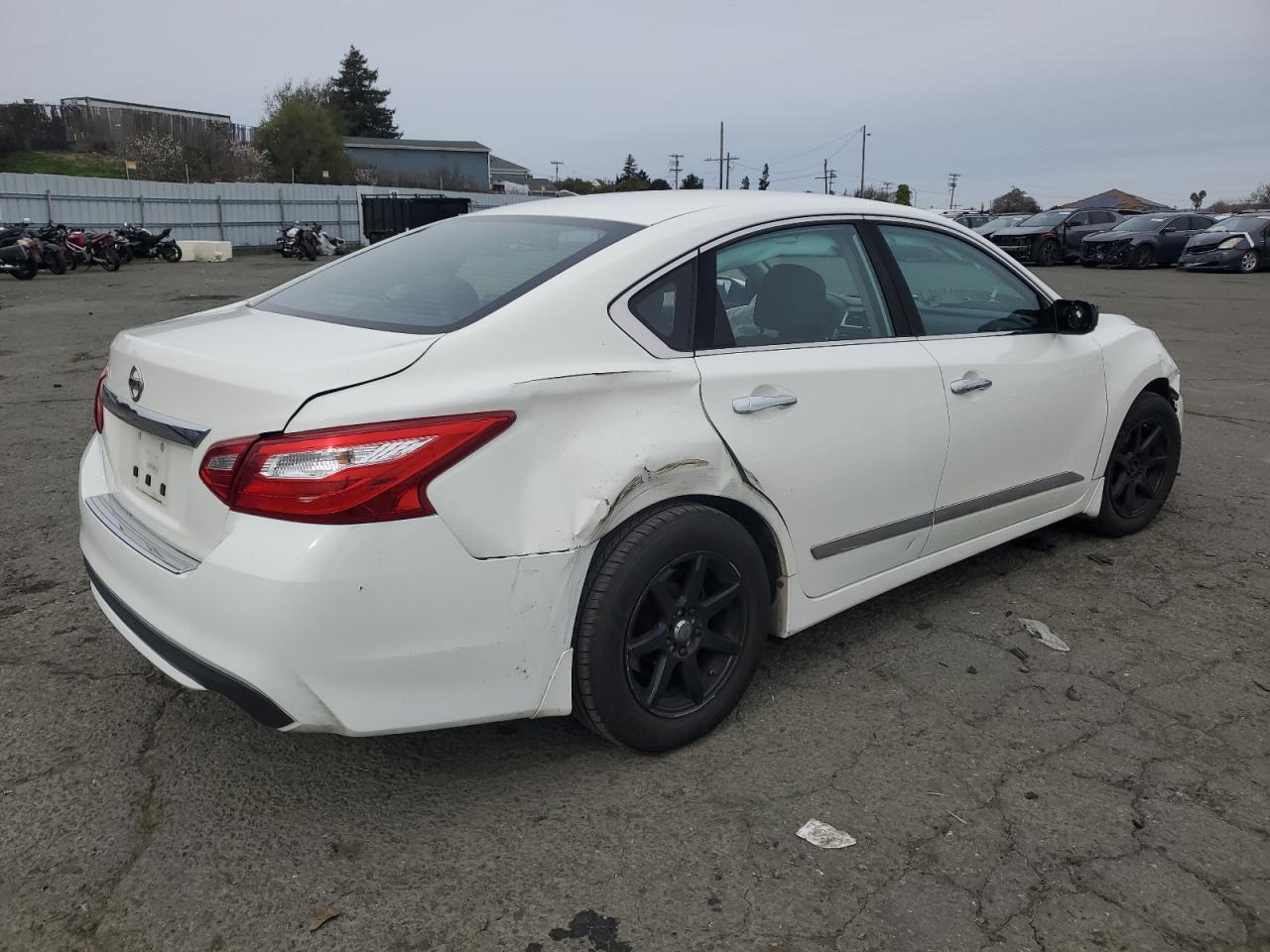 2016 NISSAN ALTIMA 2.5 - Image 3