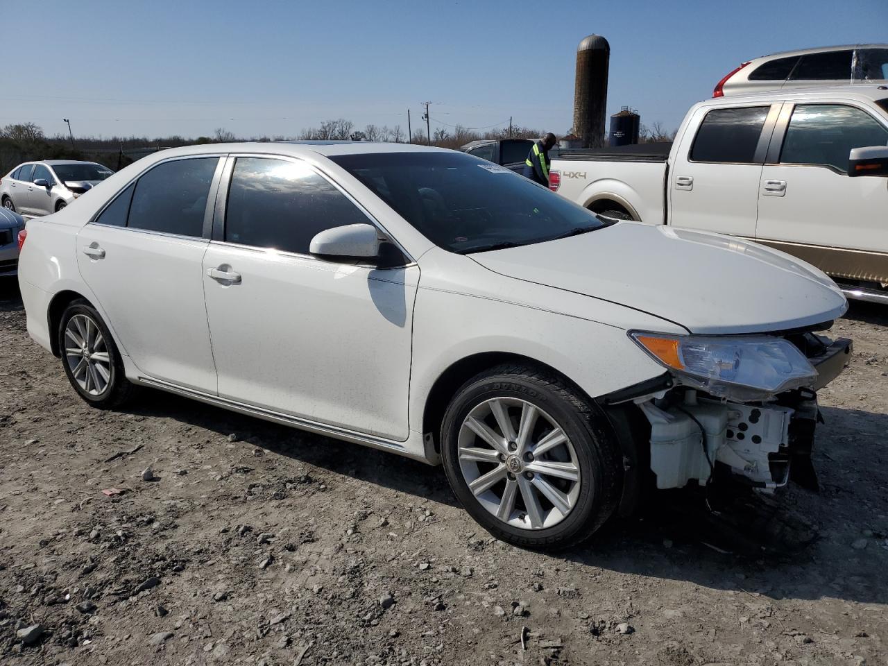 2013 TOYOTA CAMRY L - Image 4