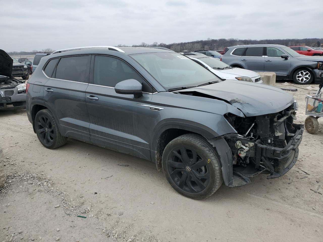 2023 VOLKSWAGEN TAOS SE - Фото 4