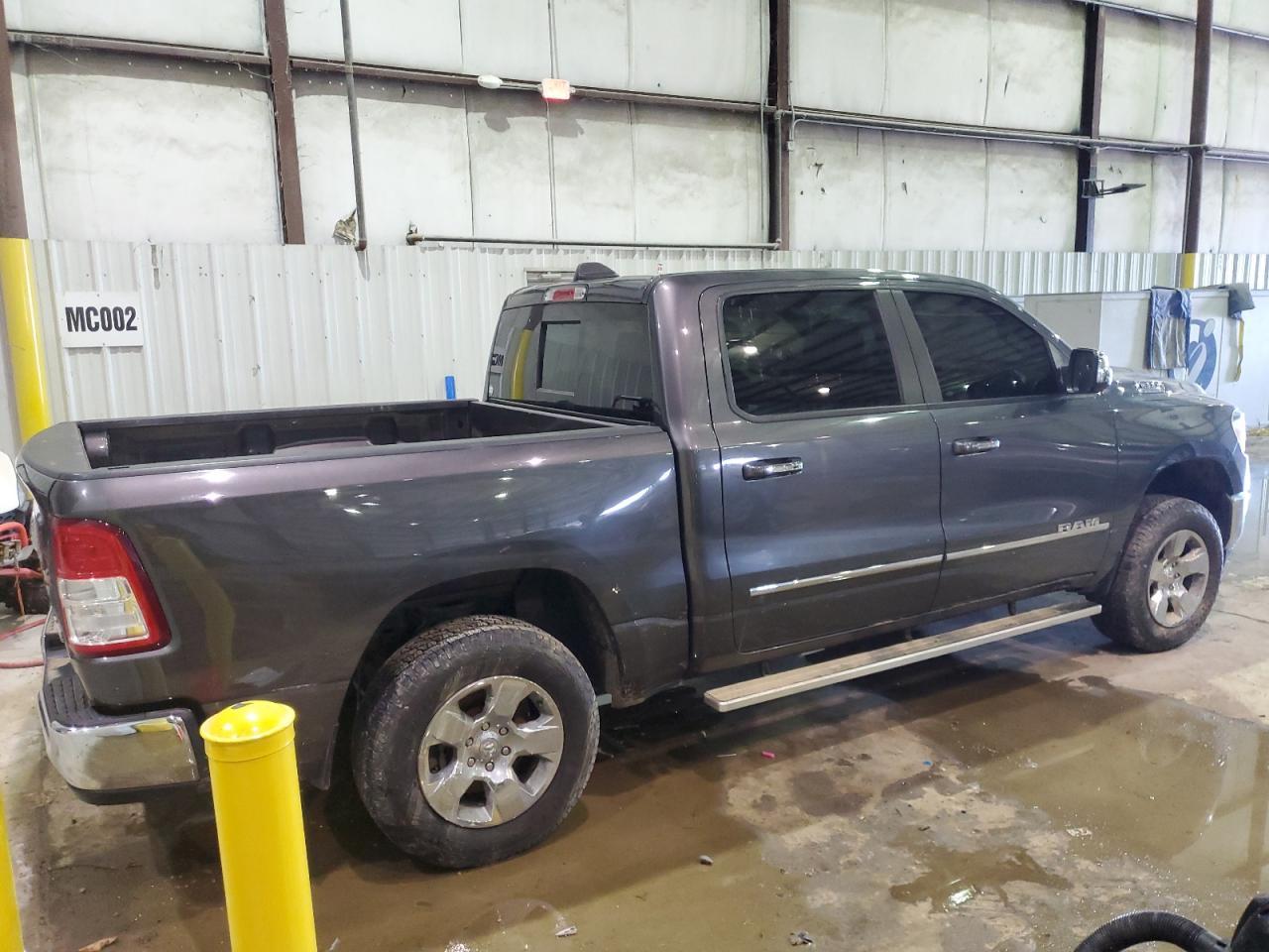 2019 RAM 1500 BIG H - Фото 3