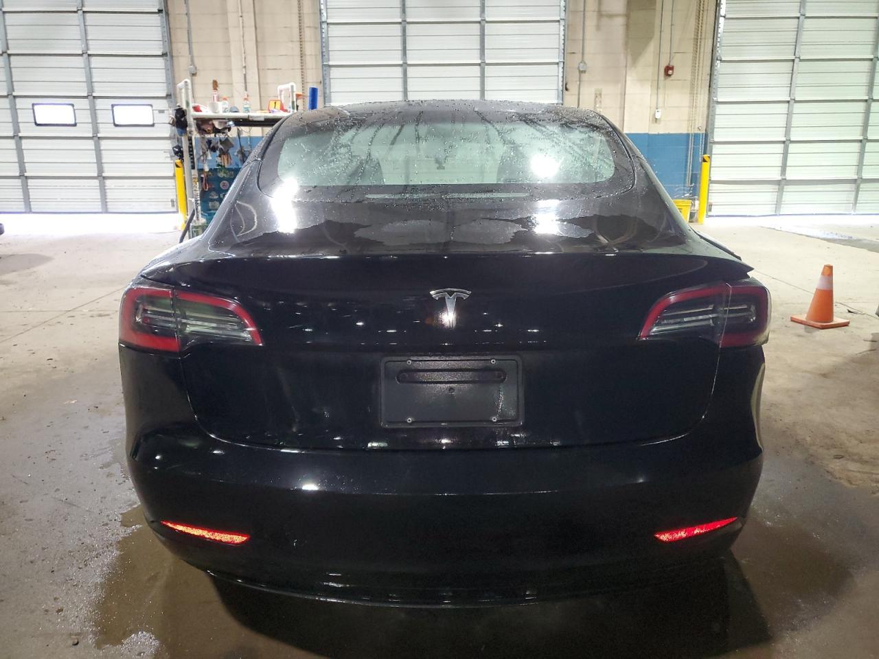 2022 TESLA MODEL 3 - Image 6