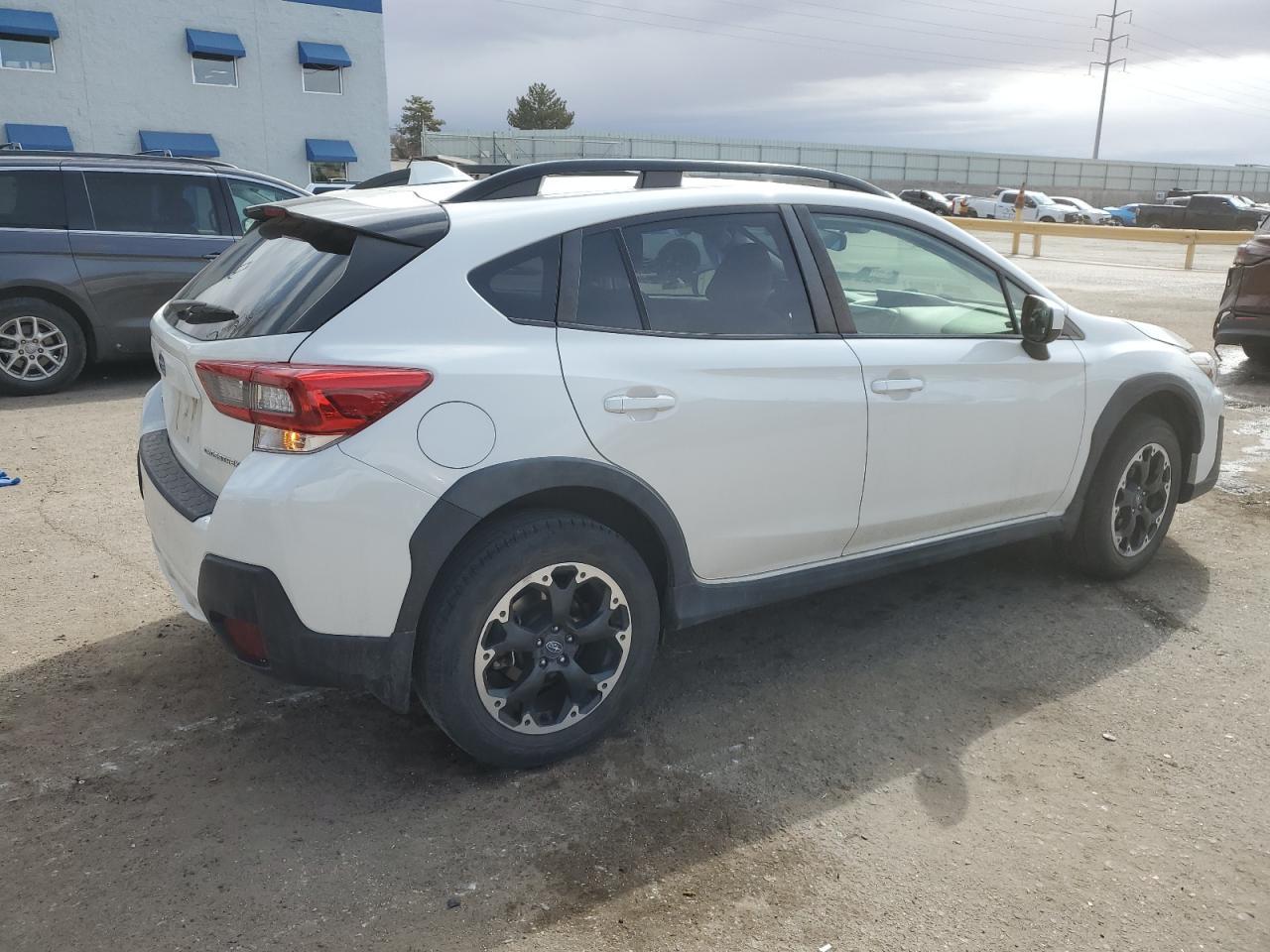 2021 SUBARU CROSSTREK - Image 3