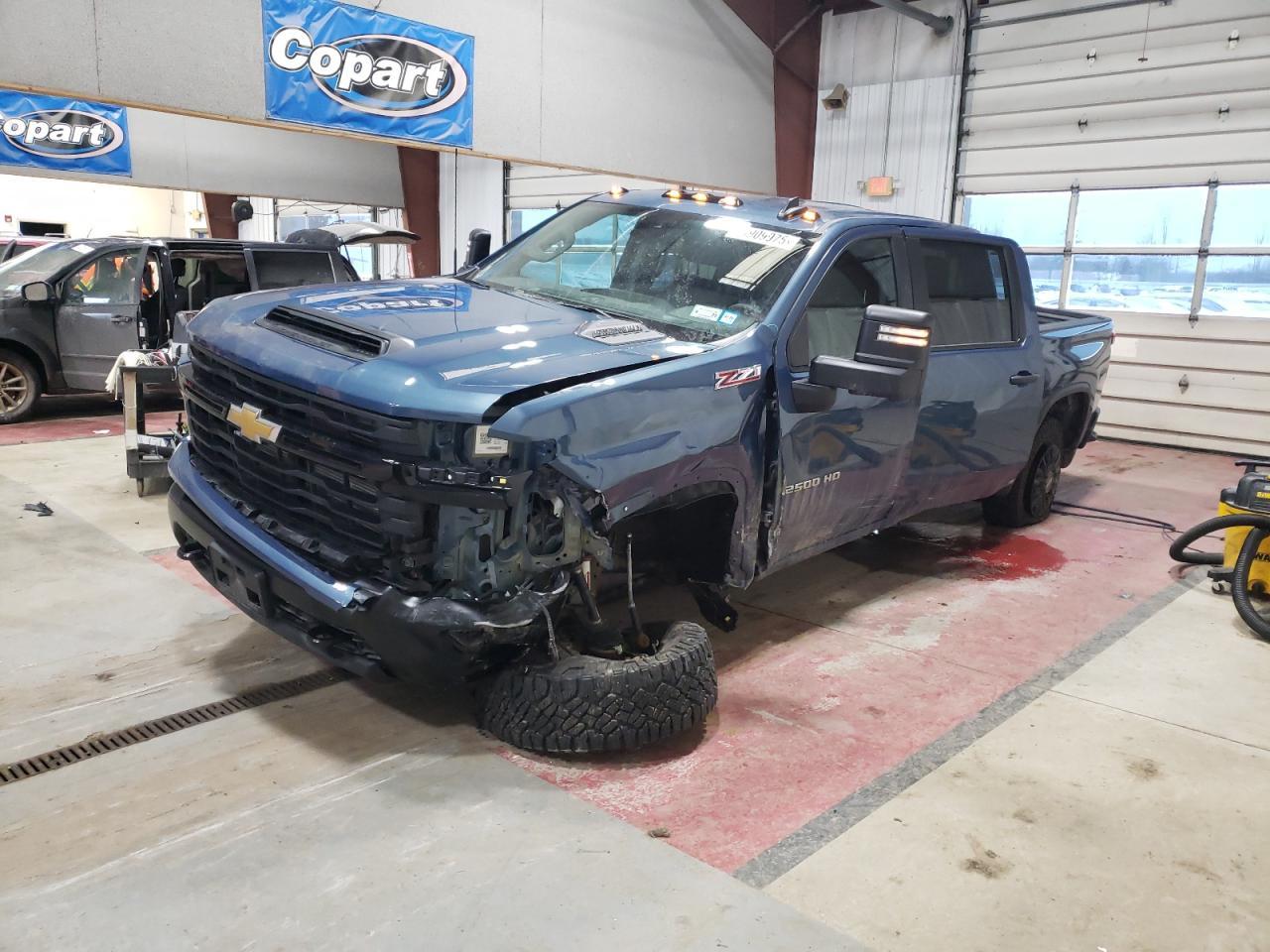 2024 CHEVROLET SILVERADO